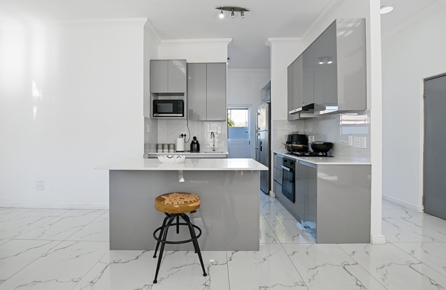  Bedroom Property for Sale in Parklands Western Cape